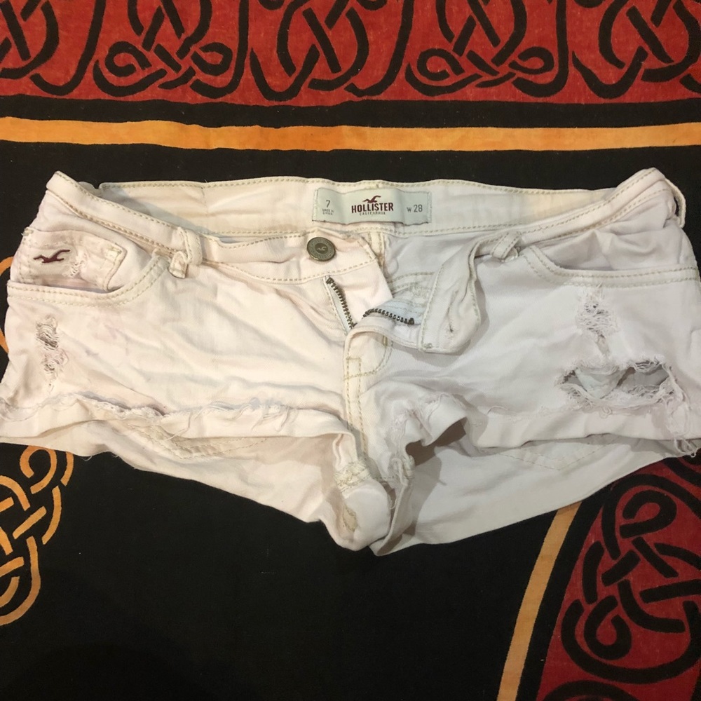 HOLLISTER white distressed shorts
